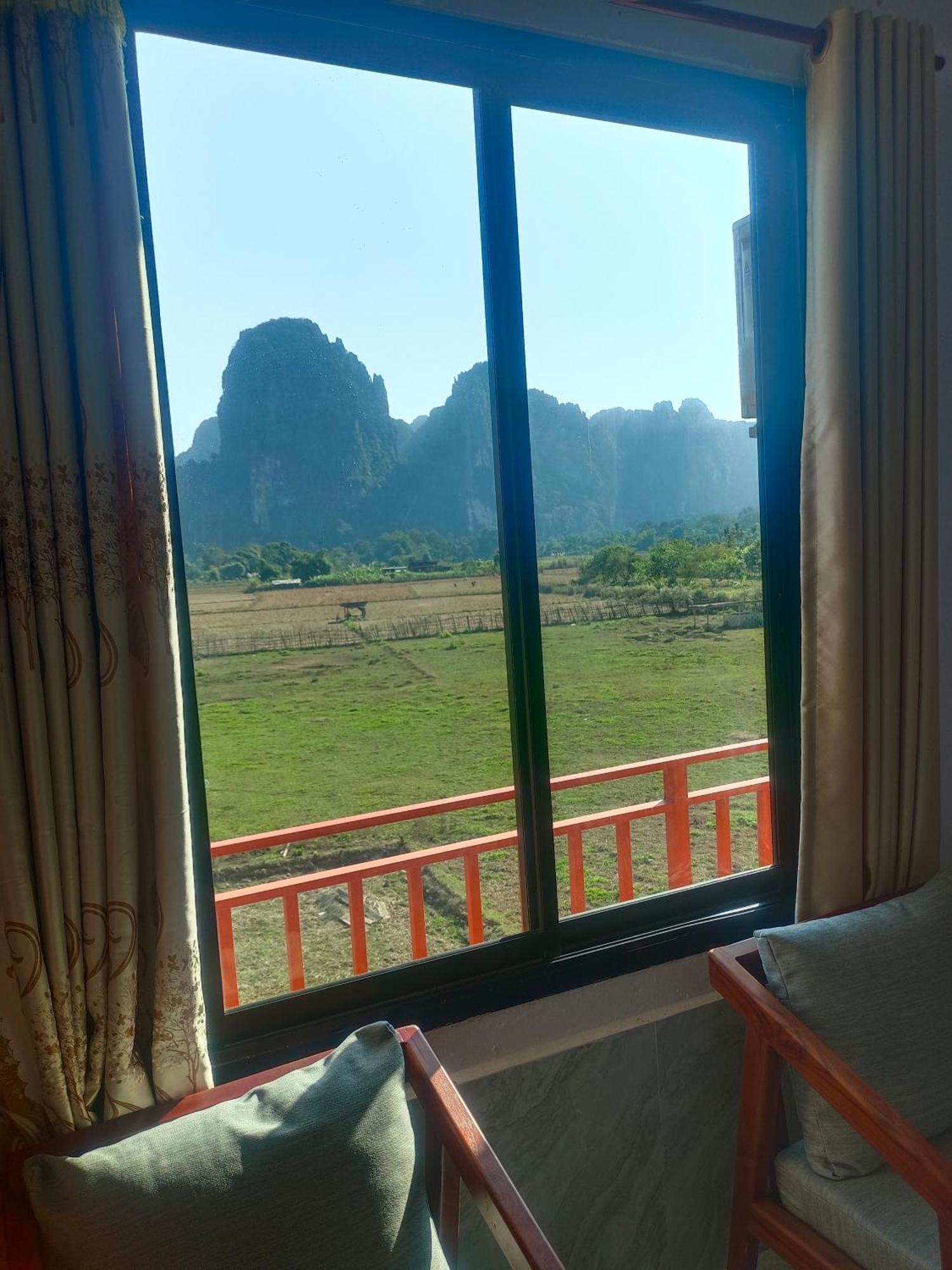 Dd Guesthouse Vang Vieng Dış mekan fotoğraf