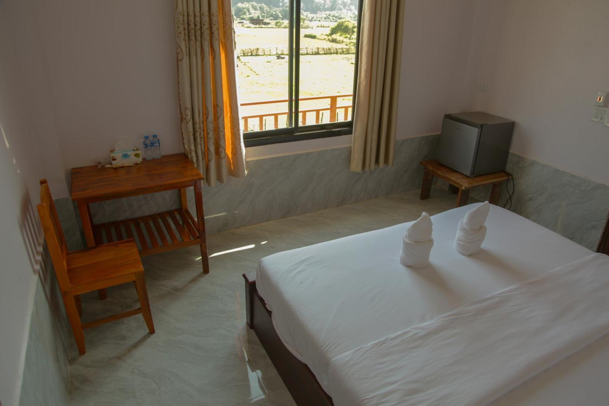 Dd Guesthouse Vang Vieng Dış mekan fotoğraf